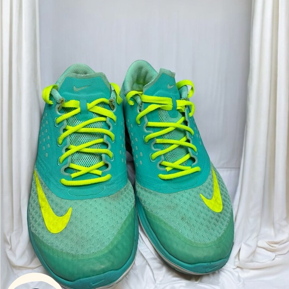 Nike Womens FS Lite Run 2 Running Shoes Sneaker Size 6 Turquoise Teal - Picture 1 of 7